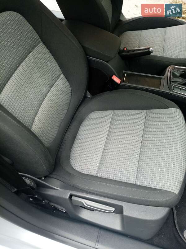 Універсал Skoda Superb 2013 в Тернополі