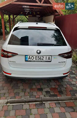 Универсал Skoda Superb 2016 в 