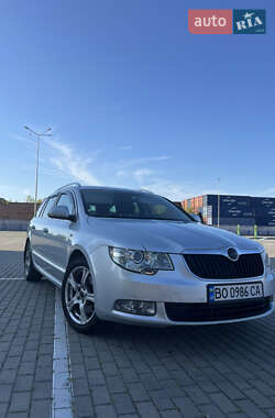 Универсал Skoda Superb 2012 в 