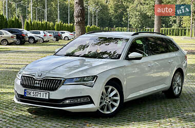 Универсал Skoda Superb 2021 в Харькове