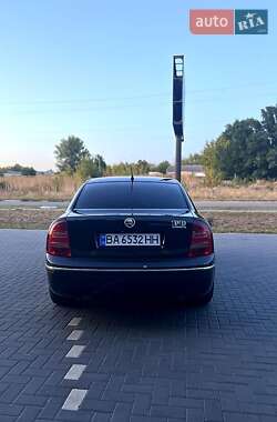 Лифтбек Skoda Superb 2002 в 