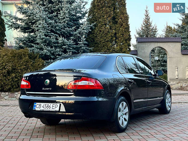 Лифтбек Skoda Superb 2013 в Прилуках