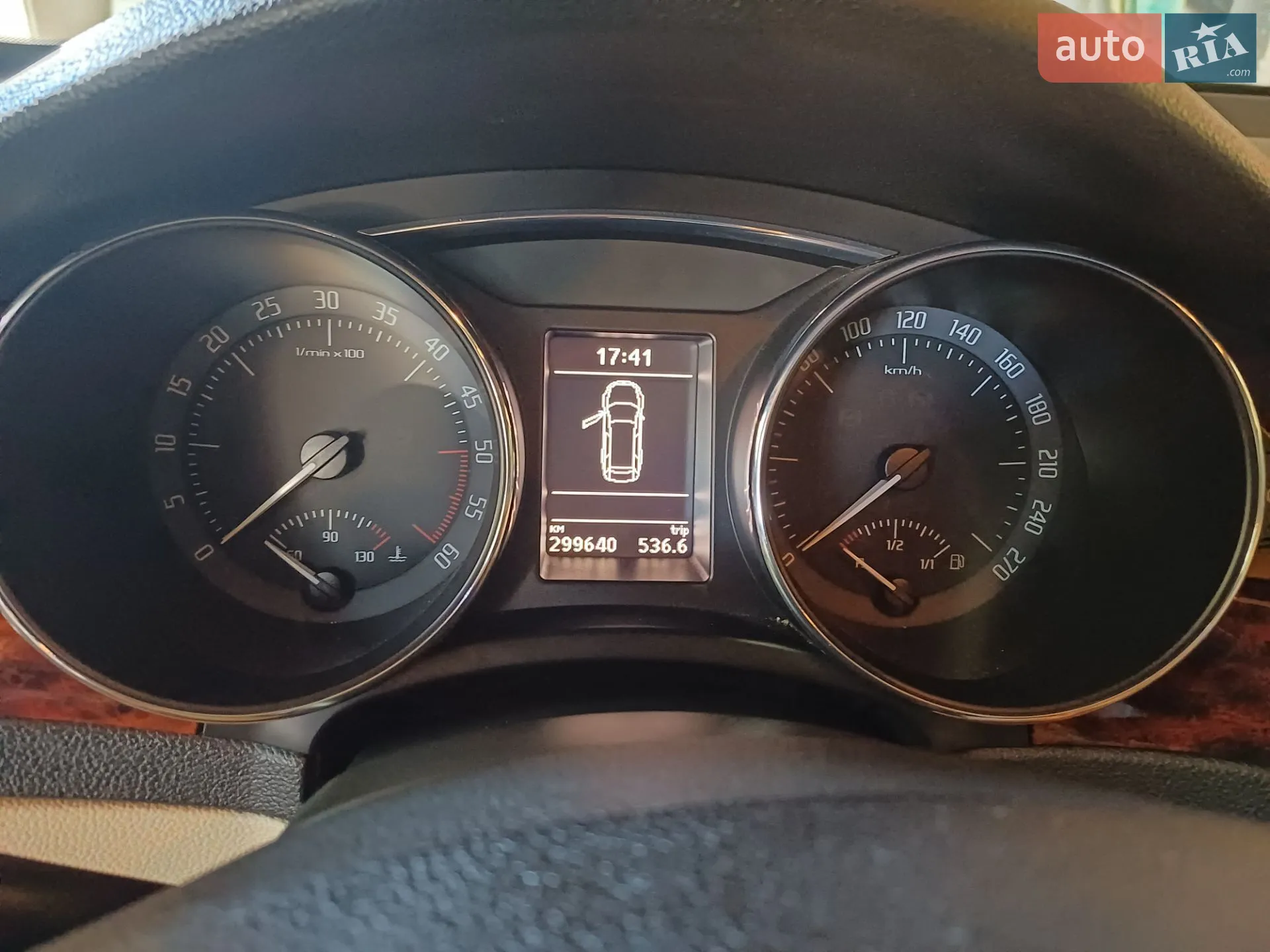 2013 Skoda Superb - мініатюра 17