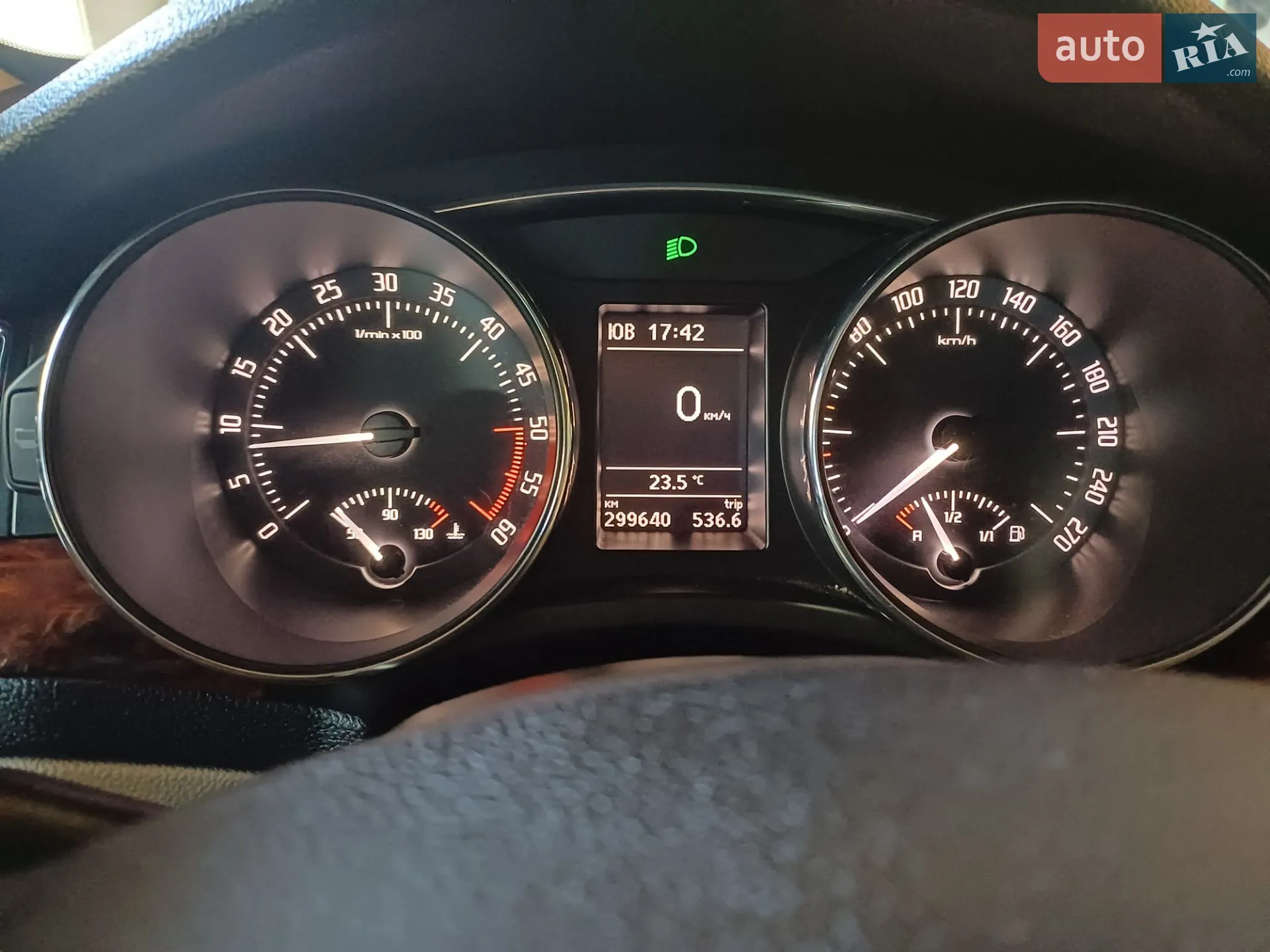2013 Skoda Superb - мініатюра 22