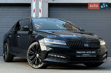 Лифтбек Skoda Superb 2020 в 