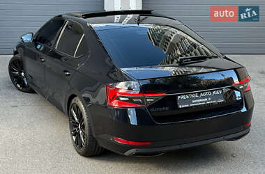 Лифтбек Skoda Superb 2020 в 