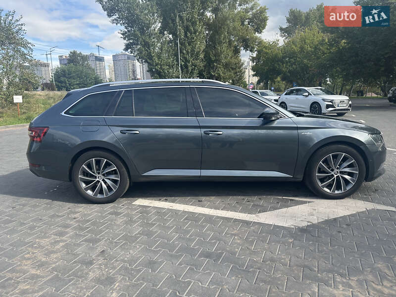 Универсал Skoda Superb 2018 в Киеве