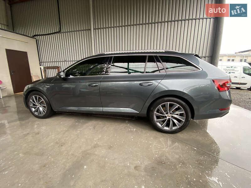 Универсал Skoda Superb 2018 в Киеве