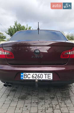 Лифтбек Skoda Superb 2008 в 