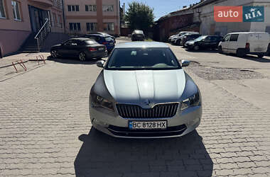 Ліфтбек Skoda Superb 2018 в Львові