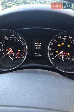 Лифтбек Skoda Superb 2012 в 