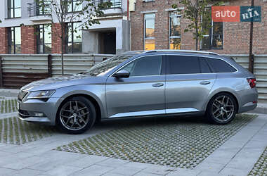 Універсал Skoda Superb 2016 в 