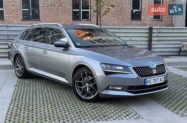 Універсал Skoda Superb 2016 в 
