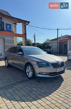 Универсал Skoda Superb 2016 в 