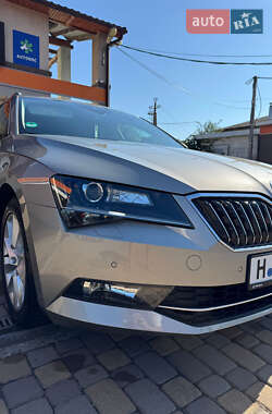Универсал Skoda Superb 2016 в 