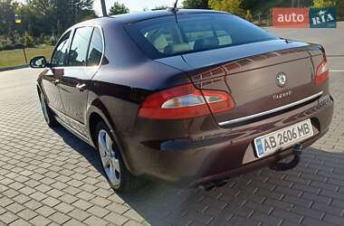 Лифтбек Skoda Superb 2009 в 