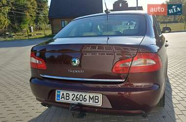 Лифтбек Skoda Superb 2009 в 