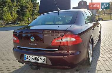 Лифтбек Skoda Superb 2009 в 