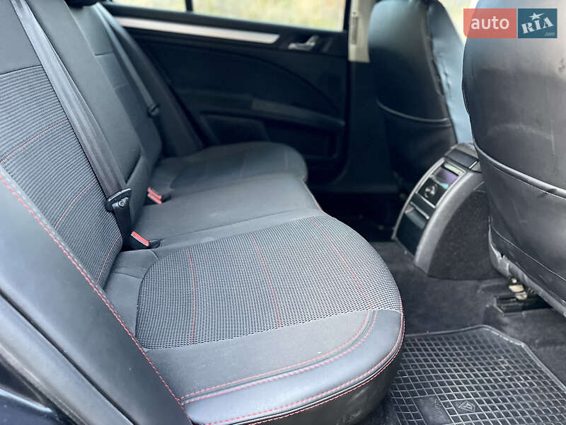 Лифтбек Skoda Superb 2010 в Киеве