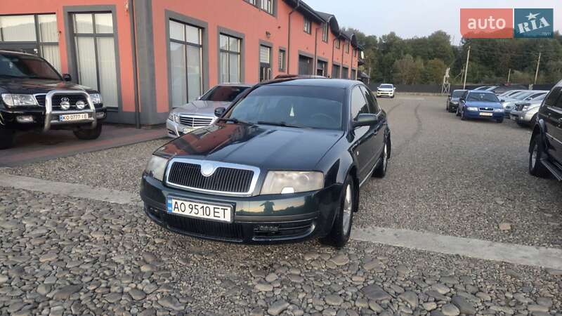 Skoda Superb 2003