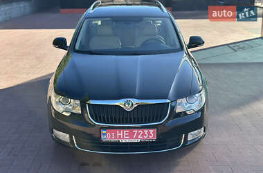 Универсал Skoda Superb 2012 в 