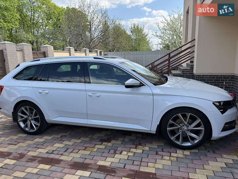 Универсал Skoda Superb 2019 в Кривом Роге