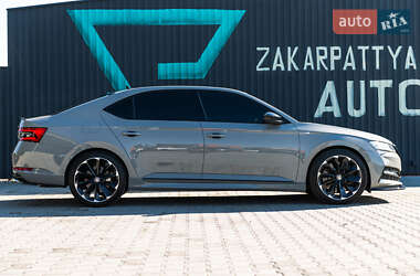 Лифтбек Skoda Superb 2020 в 