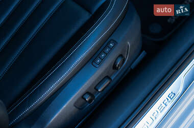 Лифтбек Skoda Superb 2020 в 