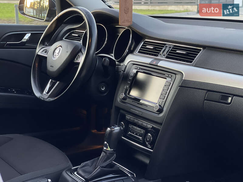 Универсал Skoda Superb 2014 в Ковеле