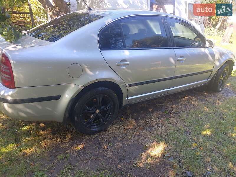 Лифтбек Skoda Superb 2005 в Белой Церкви