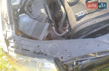 Лифтбек Skoda Superb 2005 в 