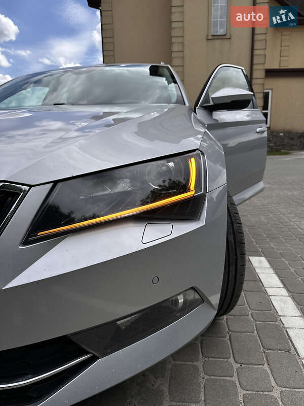 Универсал Skoda Superb 2018 в Кременце
