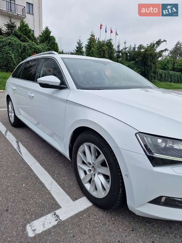 Универсал Skoda Superb 2017 в Львове фото 9 Универсал Skoda Superb 2017 в Львове