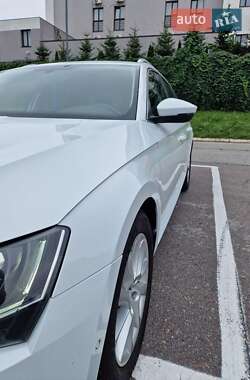 Универсал Skoda Superb 2017 в 