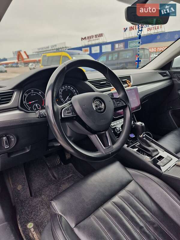 Универсал Skoda Superb 2017 в Львове фото 123 Универсал Skoda Superb 2017 в Львове