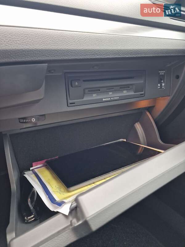 Универсал Skoda Superb 2017 в Львове фото 167 Универсал Skoda Superb 2017 в Львове