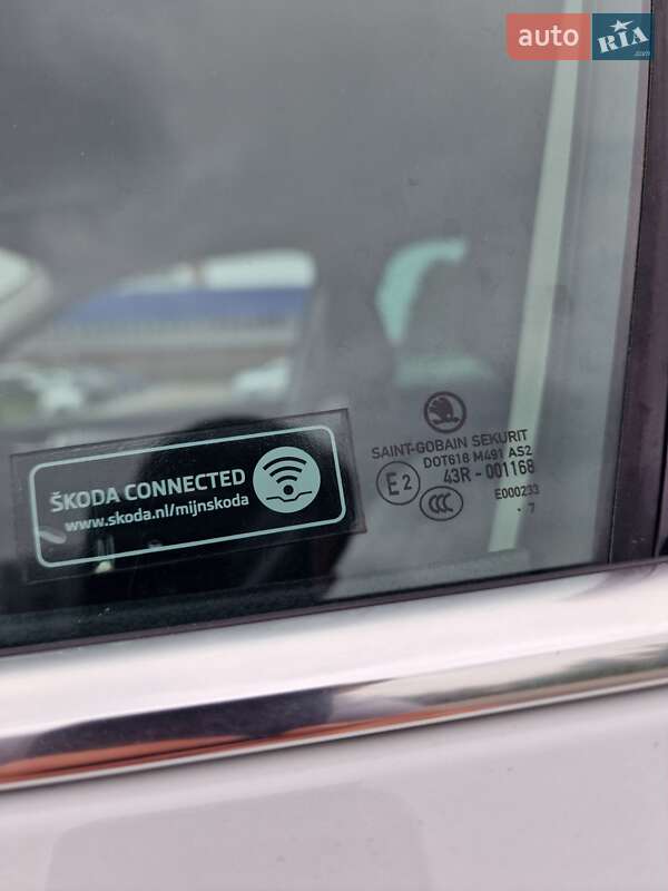 Универсал Skoda Superb 2017 в Львове фото 73 Универсал Skoda Superb 2017 в Львове