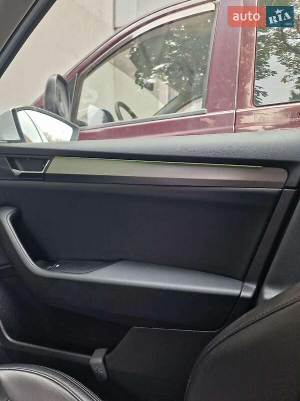 Универсал Skoda Superb 2017 в Львове фото 92 Универсал Skoda Superb 2017 в Львове