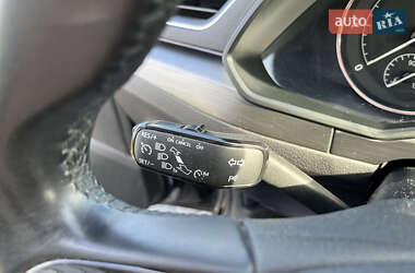 Лифтбек Skoda Superb 2019 в 