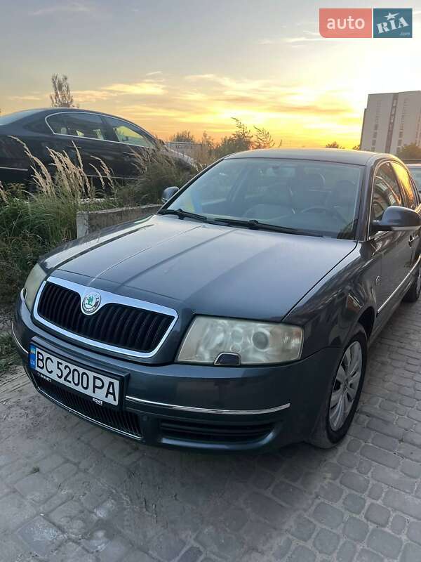 Skoda Superb 2007