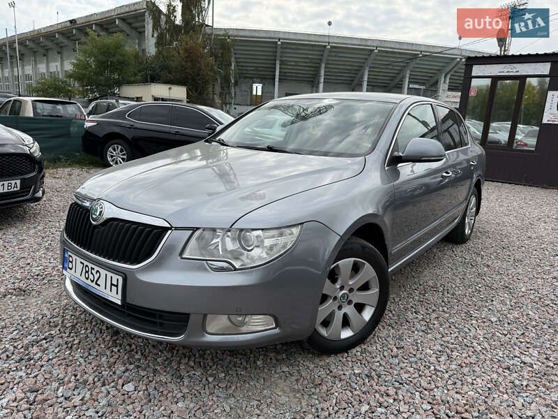 Skoda Superb 2012