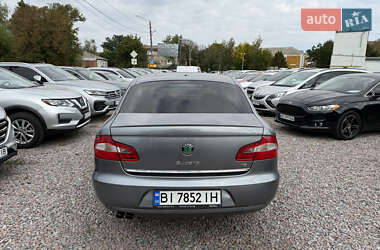 Лифтбек Skoda Superb 2012 в 