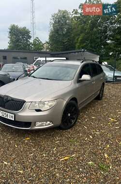Универсал Skoda Superb 2010 в Львове
