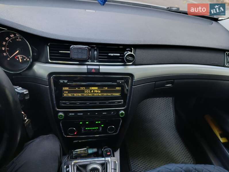 Лифтбек Skoda Superb 2008 в Сумах