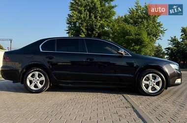 Универсал Skoda Superb 2012 в 