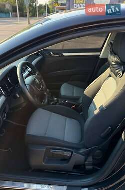 Универсал Skoda Superb 2012 в 