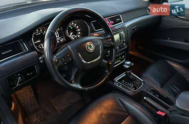 Универсал Skoda Superb 2012 в 