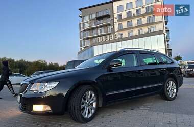 Универсал Skoda Superb 2012 в 