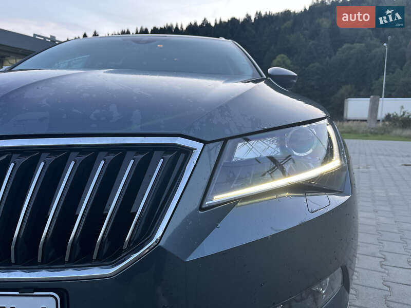 Универсал Skoda Superb 2018 в Львове