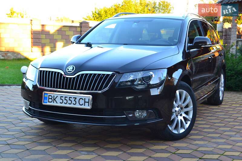 Универсал Skoda Superb 2014 в Сарнах